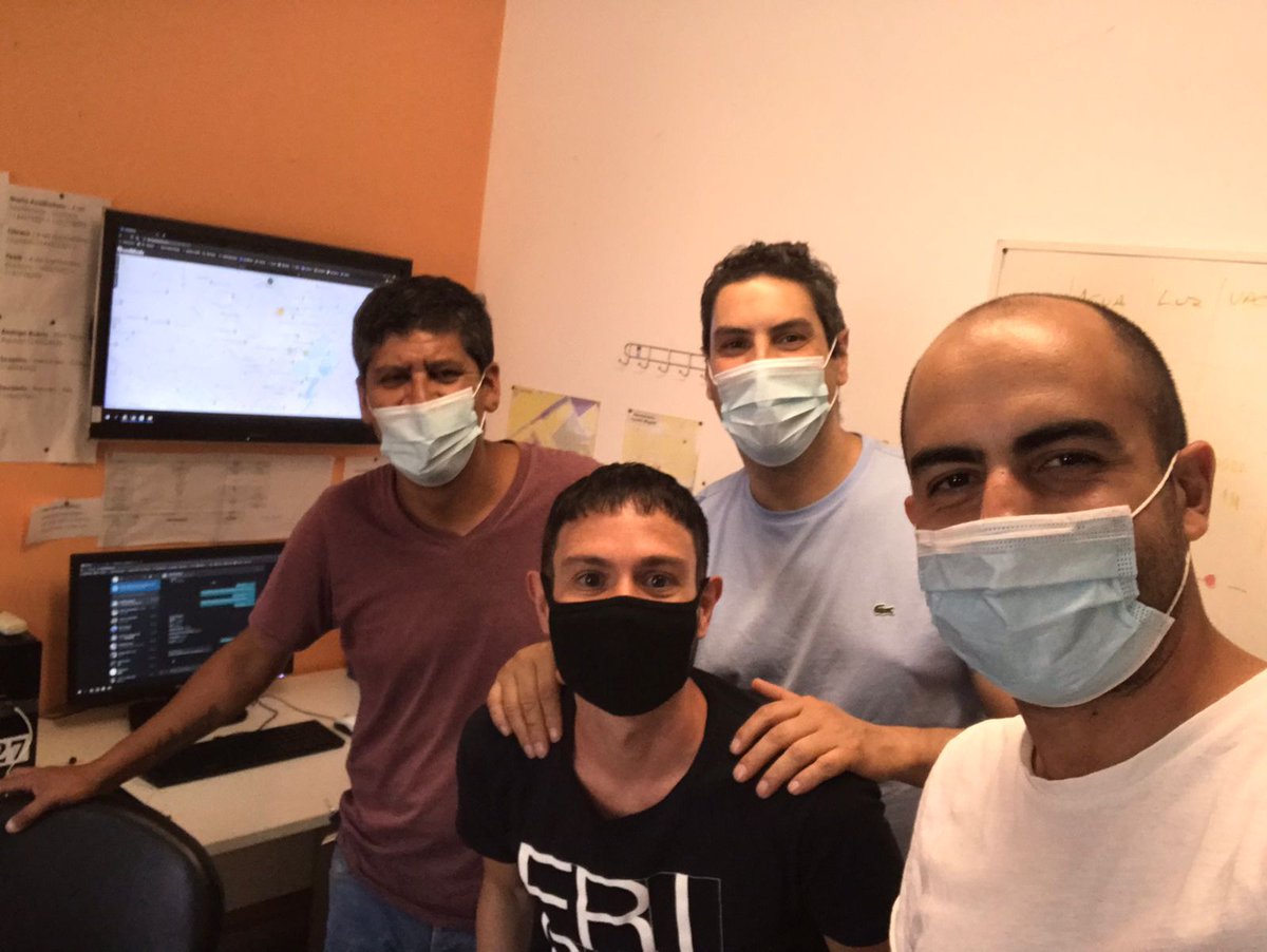 gabimraida's tweet photo. Compartiendo la tarde del 24 con los equipos de Seguridad y Emergencia de @IVCBuenosAires que hoy, como todos los días, están trabajando por los vecinos y vecinas de la Ciudad. https://t.co/DiCY46k09q