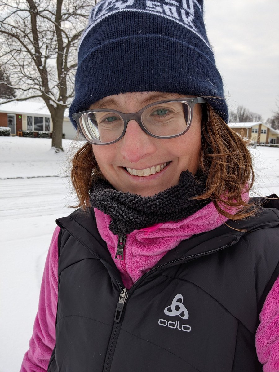 mostlyirun's tweet image. The weather outside is frightful, but my @OdloUs Run Easy S-Thermic vest is so delightful! Christmas Eve run in some fresh snow while visiting my in-laws. #runchat #ad