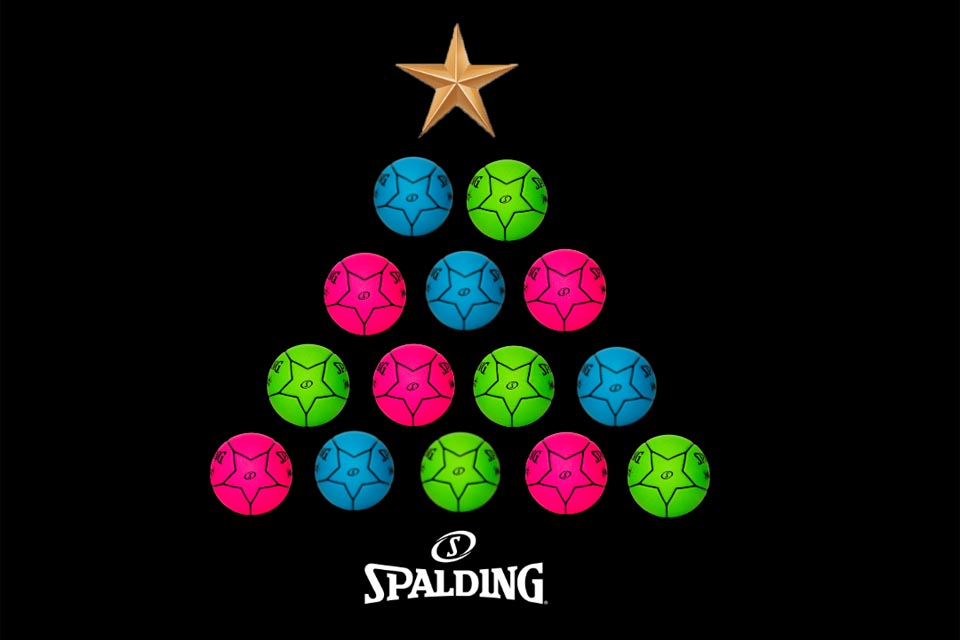 Que los regalos sean muchos y los problemas pocos 😀
.
.
¡Feliz Navidad! ❤️
.
.
#navidad #navidad2021 #spalding #spalding2021 #merrychristmas #feliznavidad #spaldinglatam #spaldingargentina