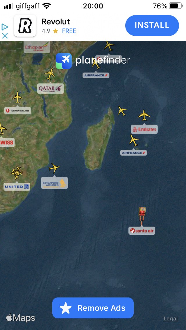 AlanCum86562012's tweet photo. Santa on way no Covid restrictions https://t.co/sbtFaB0jH8