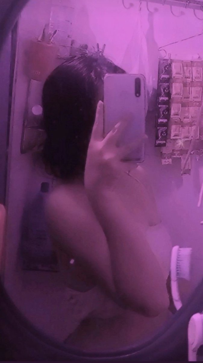 Ngọcc Thắmm (ebe ngoccthamm) tweet media