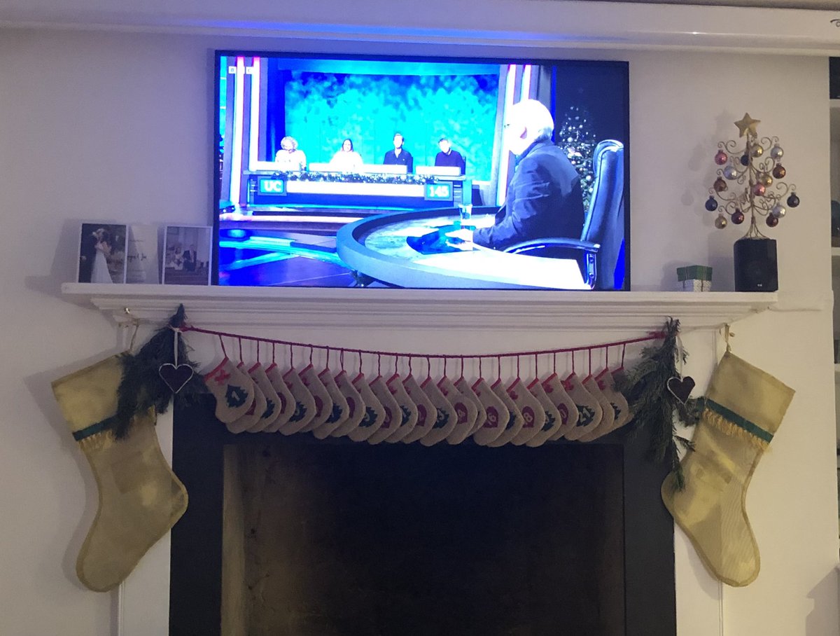 PrincipalStAns's tweet image. Well done #TeamStannes. You did @StAnnesCollege proud!! #stressingattheend #closething #shoutingatthetv