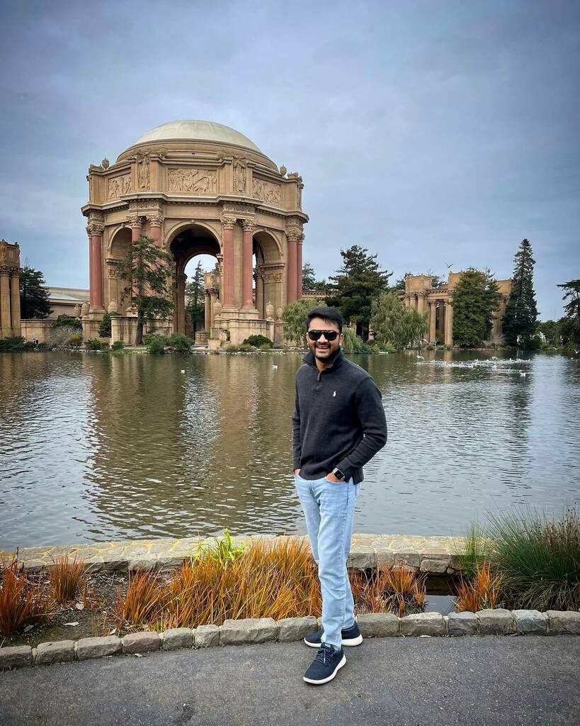 bunnysat's tweet photo. #sanfrancisco https://t.co/GWF8yxXuDS https://t.co/GbcKtxWzgh