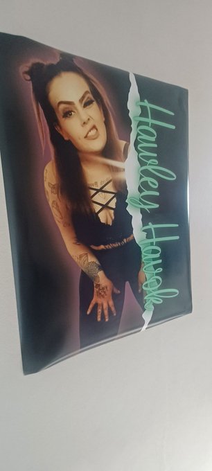 MY POSTERS ARE HERE! 18X24 WILL SIGN THESE TOO! $15 plus $5 for flat rare shipping to my #cashapp $xcashmeoutsidex5<a href="/tag/milf"class="tags"><span>#milf</span></a><a href="/tag/amateur"class="tags"><span>#amateur</span></a><a href="/tag/cashapp"class="tags"><span>#cashapp</span></a><a href="/tag/contentcreation"class="tags"><span>#contentcreation</span></a>