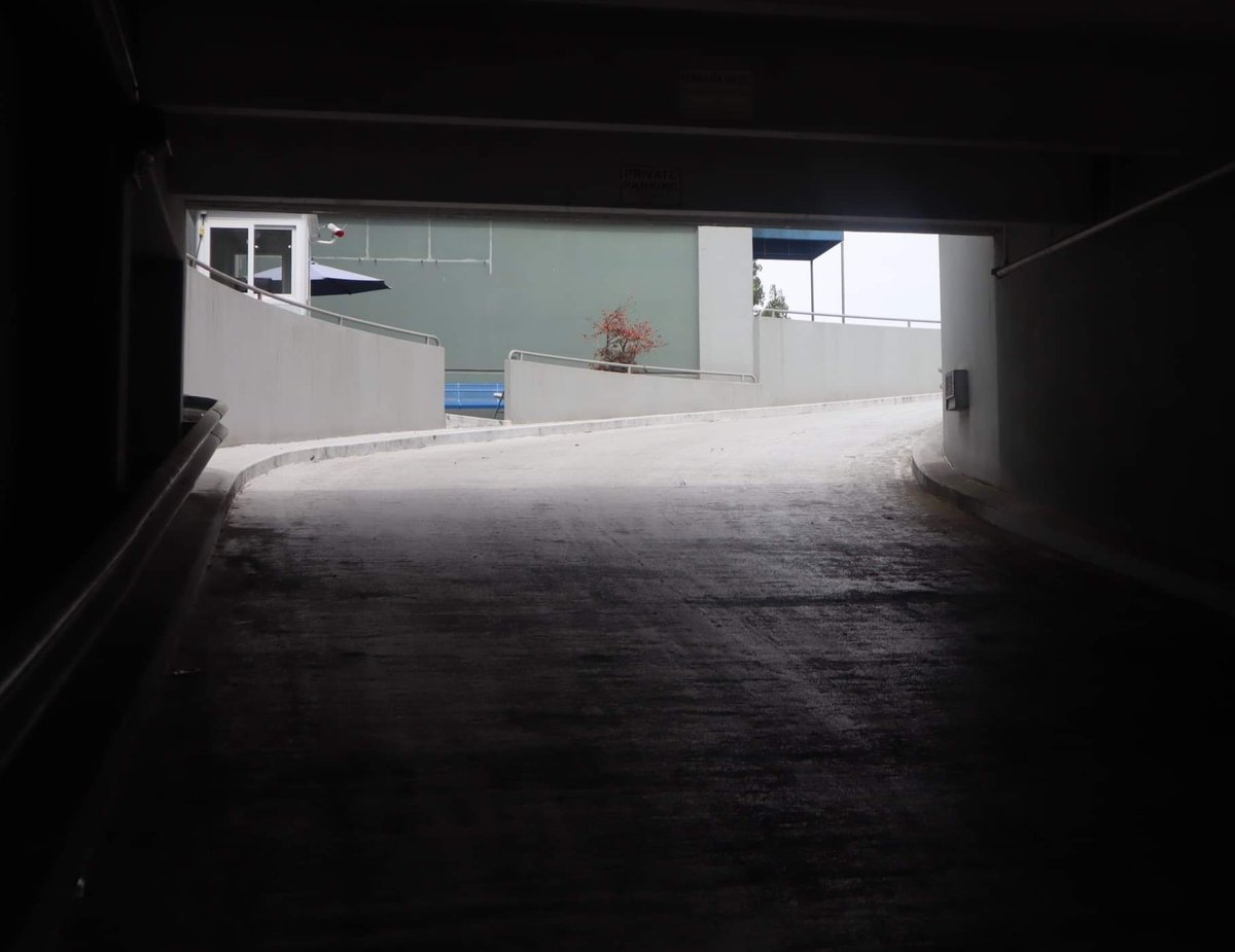 BluCollarGent's tweet photo. "Light At the Top Of the Ramp" from #EyesOnPDX 

#lightatthetopoftheramp #pdx #portlandOR #rosecity #ripcity #stumptown #bluecollarvalues #gentlemanlystandards #thebluecollargentleman https://t.co/WLhNiHo3oD