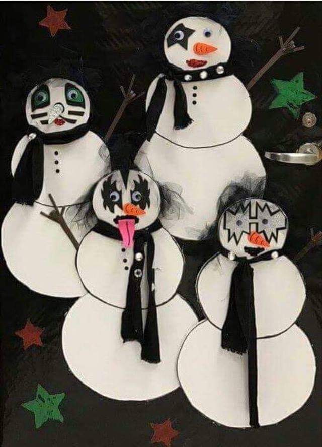 BillyCormier11's tweet photo. Merry Christmas my fellow KISS fans https://t.co/YzQJtJep8b