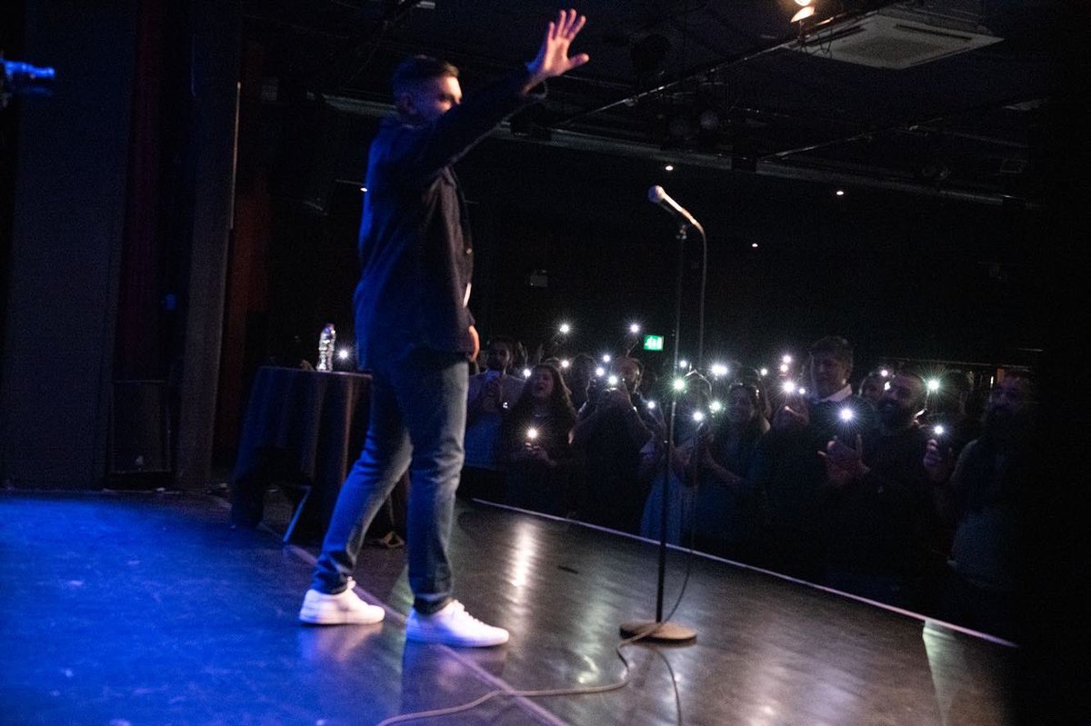 tezilyas's tweet photo. Four weeks ago I filmed a comedy special at Leicester Square Theatre…
I cannot wait for y’all to see it 🔥
#Vicked https://t.co/D2OODuLoE0