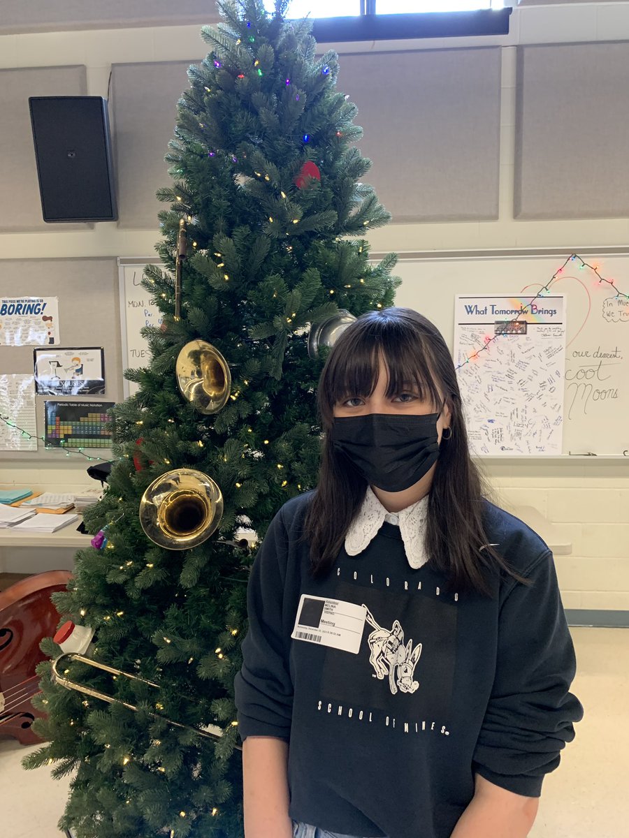 cedarcrestband's tweet photo. Always a #gift to see @cedarcrestband alums! Proud of what theyโre doing and who theyโve become! Thanks for stopping by this week! #FalconPride #FormerFalcons #alumni #holidayvisits https://t.co/yhxDoAIapR