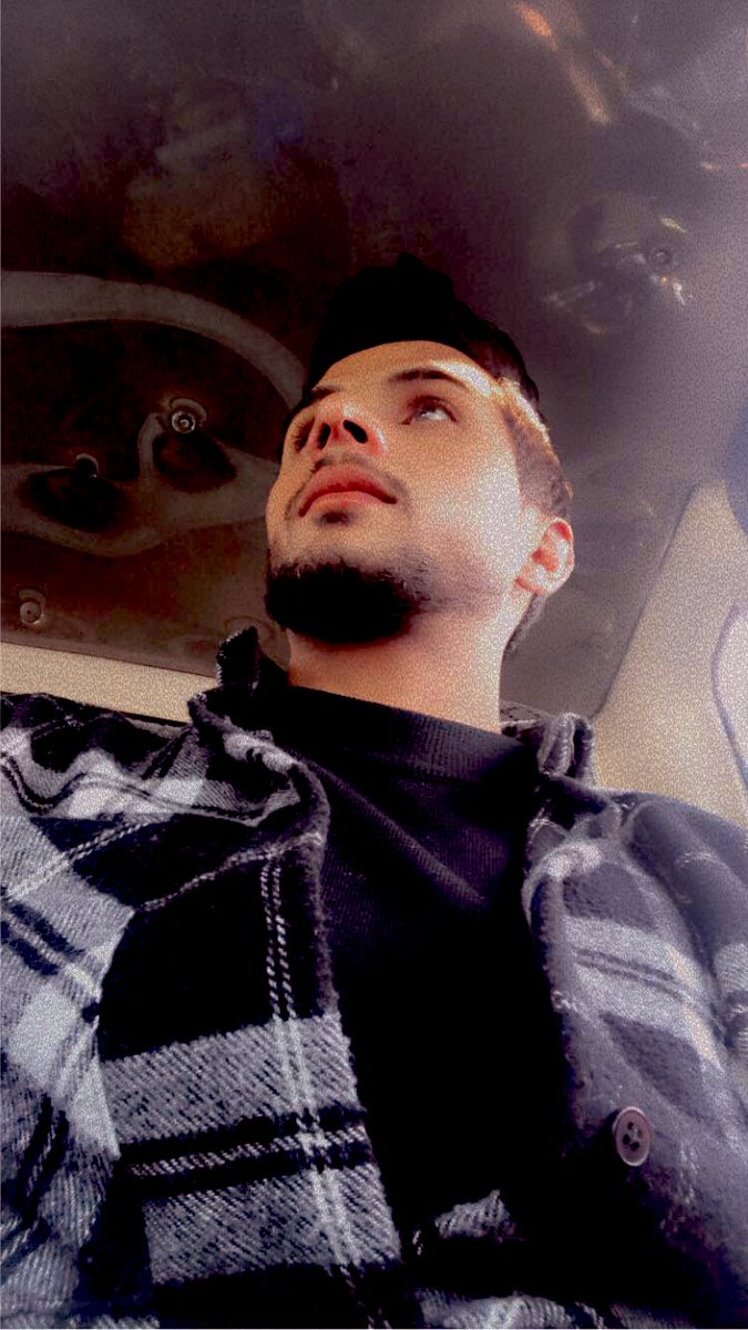 HelalMaithm's tweet photo. وفجأةً ... أصبحت ابسط امانينا ، بان تعود ��لينا حياتنا الطبيعية فقط ! 🖤 https://t.co/PK5KyTtTnr