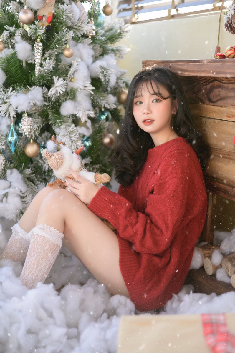 Megumy_tran's tweet photo. Merry Christmas 🎄🎄🎄 https://t.co/QRFFkD6Gqi
