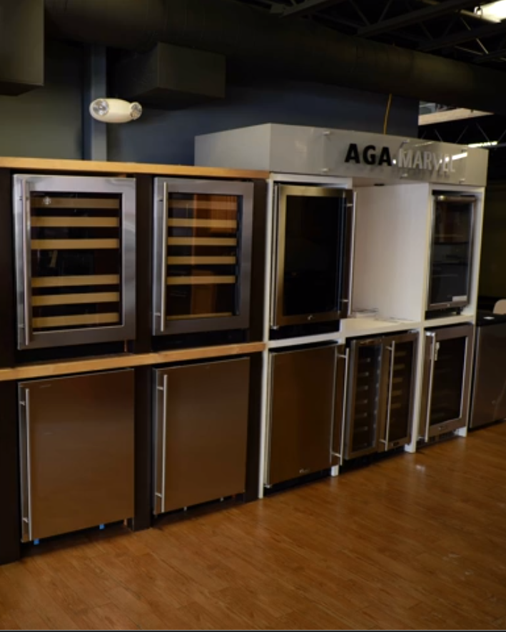 BrothersMain's tweet photo. Get ready for your holiday parties with a classy under counter beverage center! https://t.co/Qydihd9QOQ

#appliances #BrothersMain https://t.co/rR875k3BCs