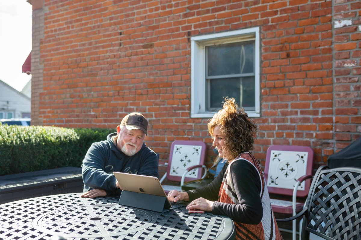 When it comes to real estate transactions, I've found a formula that works. Listen to my clients needs, put in the work, and trust my techniques -- it's that simple!