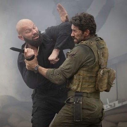 MovieReviewCrew's tweet photo. NEW REVIEW!! In 'One Shot', Scott Adkins and director James Nunn deliver an action fan's dream; non-stop action in one continuous take. For the full review, go to our Addicted to Action page!!
#MovieReview #scottadkins #jamesnunn #ryanphillippe #ashleygreene  #actionmovie https://t.co/wTAGGnJQWp