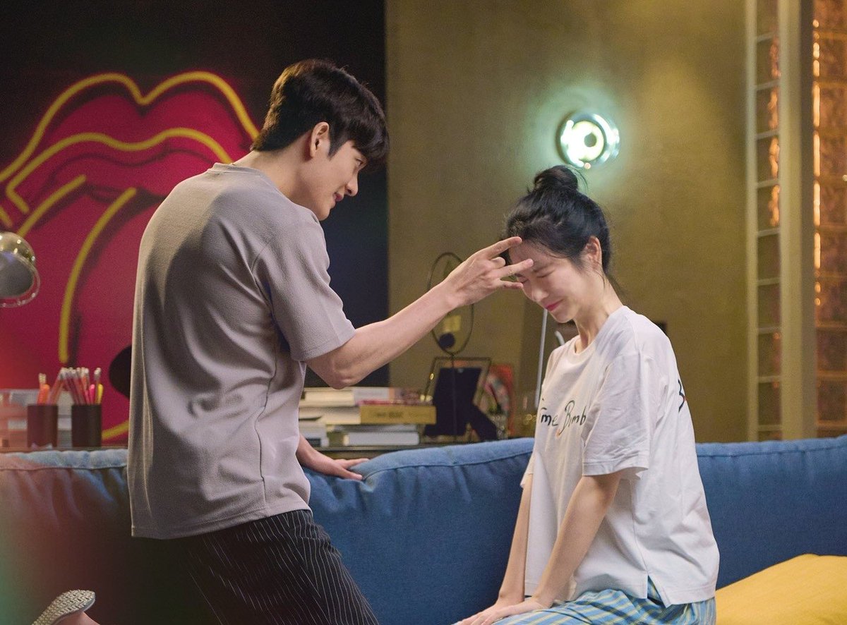 дорама щелчок пальцами. Seasons of blossom dorama. эффект искажения дорама с русской. эффект щелчка пальцем при расставании дорама (2021). фильм искажение 2010 ibitsu.