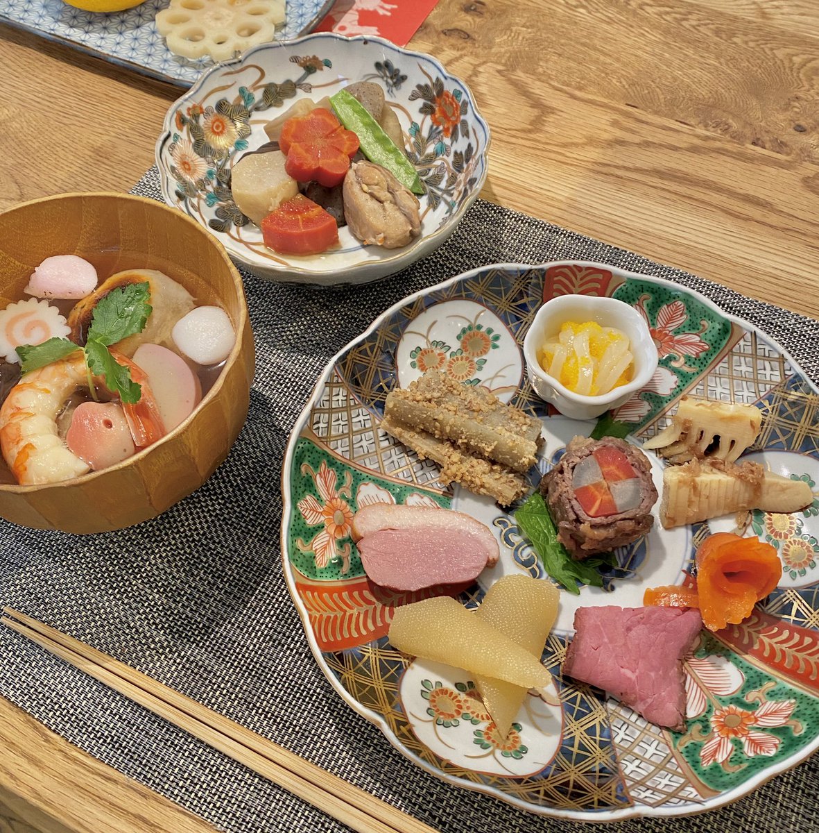 新年！ おせちを古伊万里に盛り付けたら、とっても豪華になった