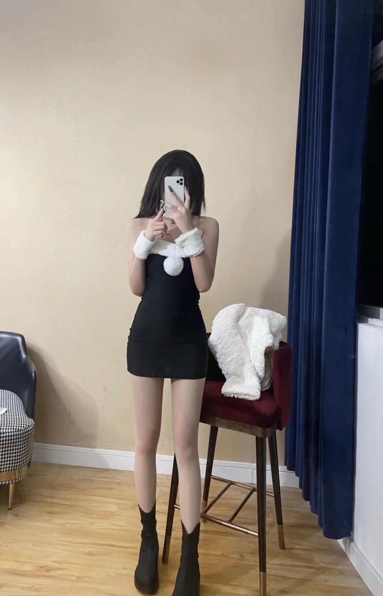 L27696422's tweet photo. 昨晚去相亲 交换微信的时候 我出示的是付款码 结果对方小声问 要多少钱
#合肥 https://t.co/YG933DOfPn