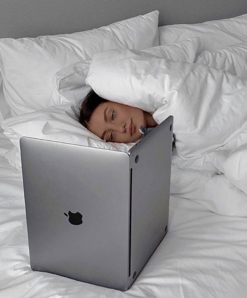 Rewatching “ dangerous women diaries “ for the 25738th time: