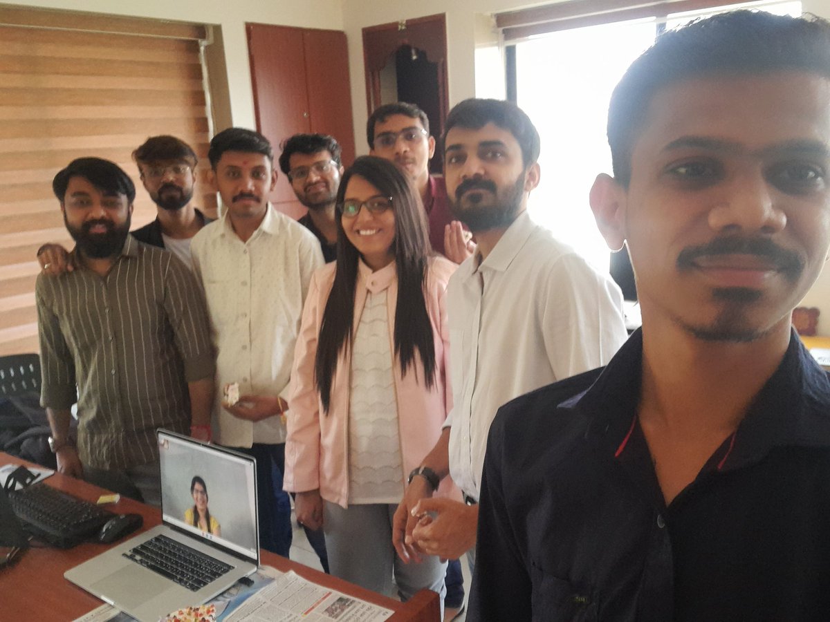 VGinfotec's tweet image. ...and we completed 5 year as a team, it went like a blink of an eye..websites, backend, apps, server and error become day-to-day vocabulary like we born for the same.Planning for a movie tonight and debate is on for #Pushpa or 83 by Ranveer.
#vginfotec #VGteam