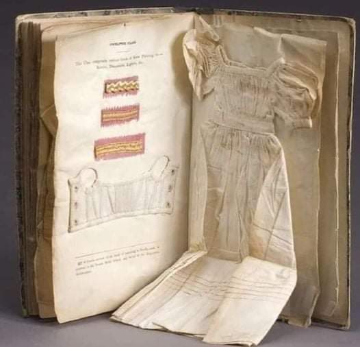 Book of Irish #embroidery with examples and samples of clothing detailed in fabric inside the book, 1833.
#IrishEmbroidery #TextileArt #Textile #Art 

ancient-origins.net