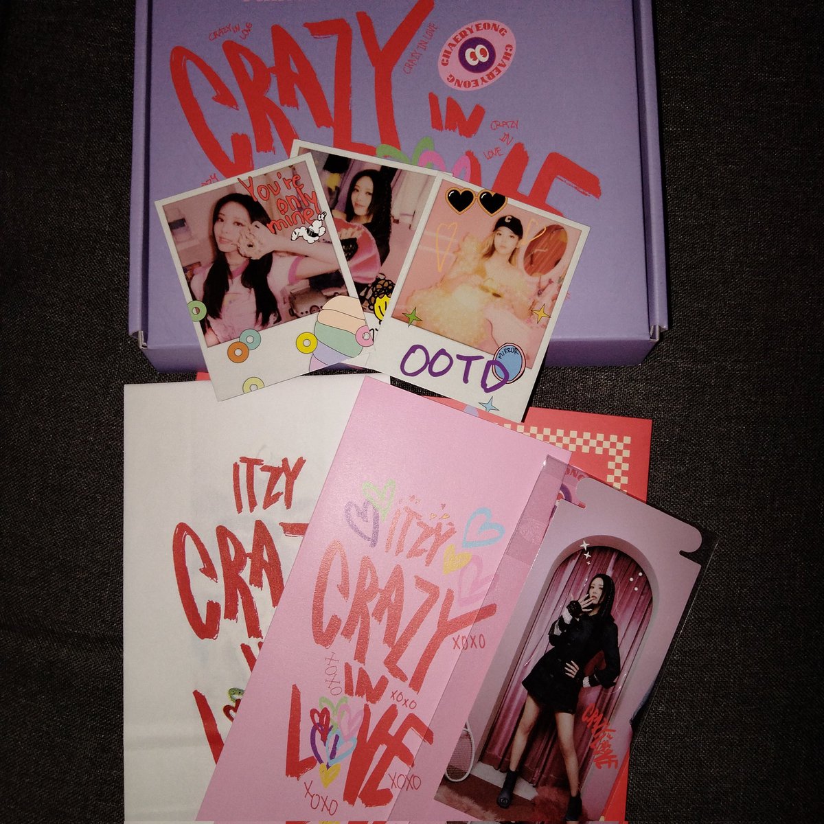 niniversestore's tweet photo. WTS UNSEALED ALBUMS

SOMI XOXO O VERSION with rocker somi PC #pasarsomi @PASARSOMI @pasarSOMI_

ITZY CIL with polaroids #pasarITZY @PasarItzy 

PURPLE KISS INTO VIOLET Ireh set #pasarpurplekiss @pasarPURPLEKISS 

KAI FLIPBOOK with posters #pasarEXO @pasar_EXO https://t.co/irKe7S0Ouo