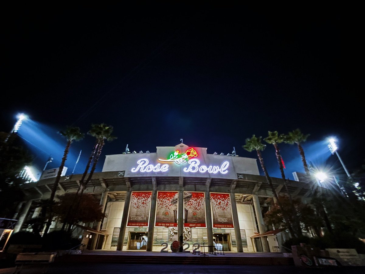RoseBowlStadium's tweet photo. TOMORROW! 🌹 https://t.co/ex4avhSRBj