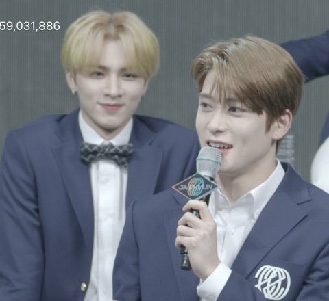 wayvfess's tweet image. Wayzenni! Fans nomor 1 jaehyun.

2020                             2021