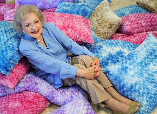 managerfelan's tweet photo. Can't believe the news the beautiful and talented Hollywood actress Betty White has died. Can't believe it. 99 years young but still had been working away. God rest her. Legend Hollywood Icon. #BettyWhite https://t.co/dgeFNG8aZH