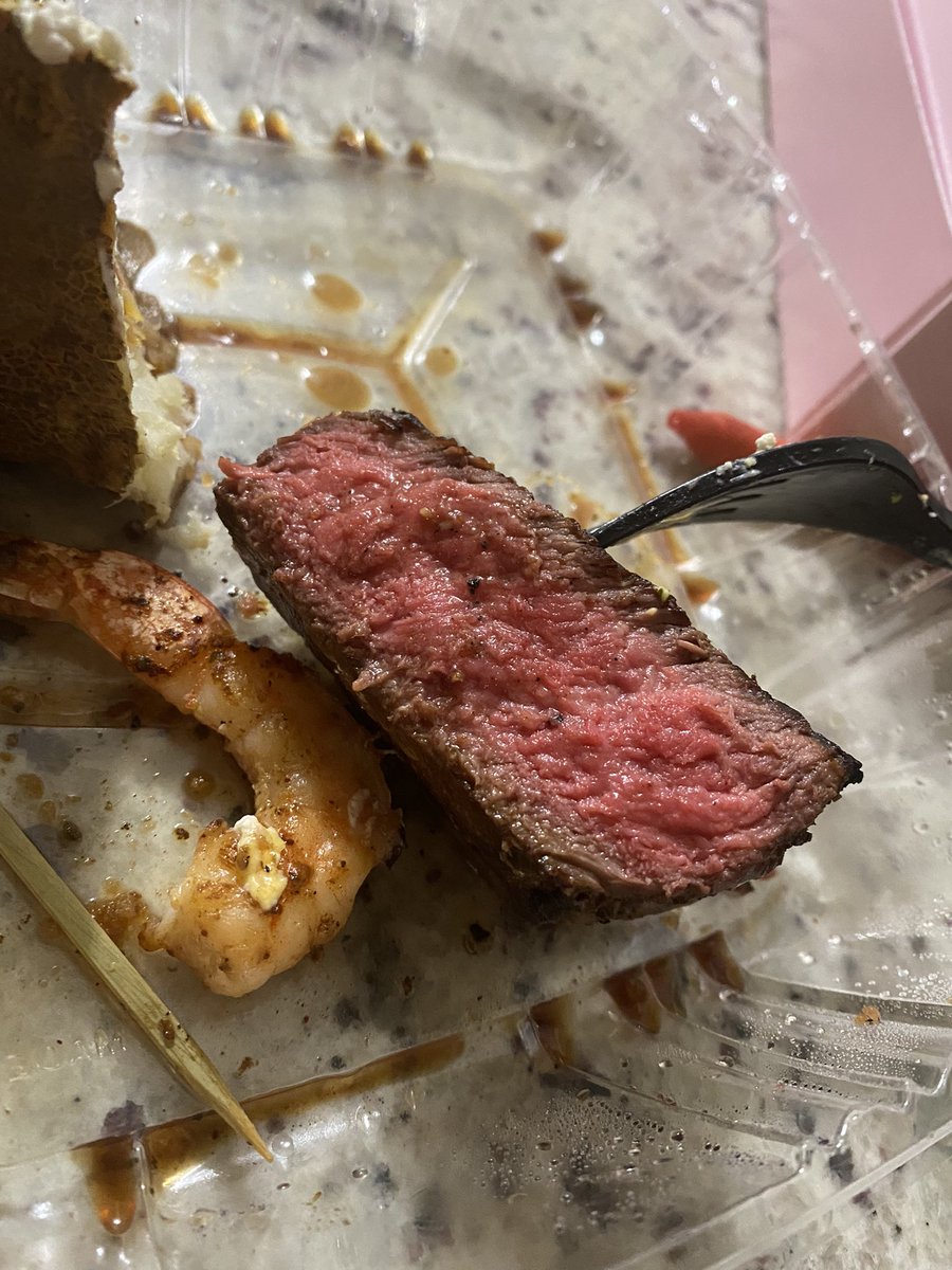 Alma_Mercedes's tweet photo. @GordonRamsay would this pass as medium well? https://t.co/Fncux8tTKr