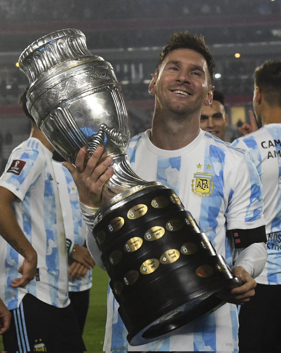 LigaAFA's tweet photo. Por un 2️⃣0️⃣2️⃣2️⃣ lleno de sonrisas

Como la de él 😍 https://t.co/WL5d2sRgti