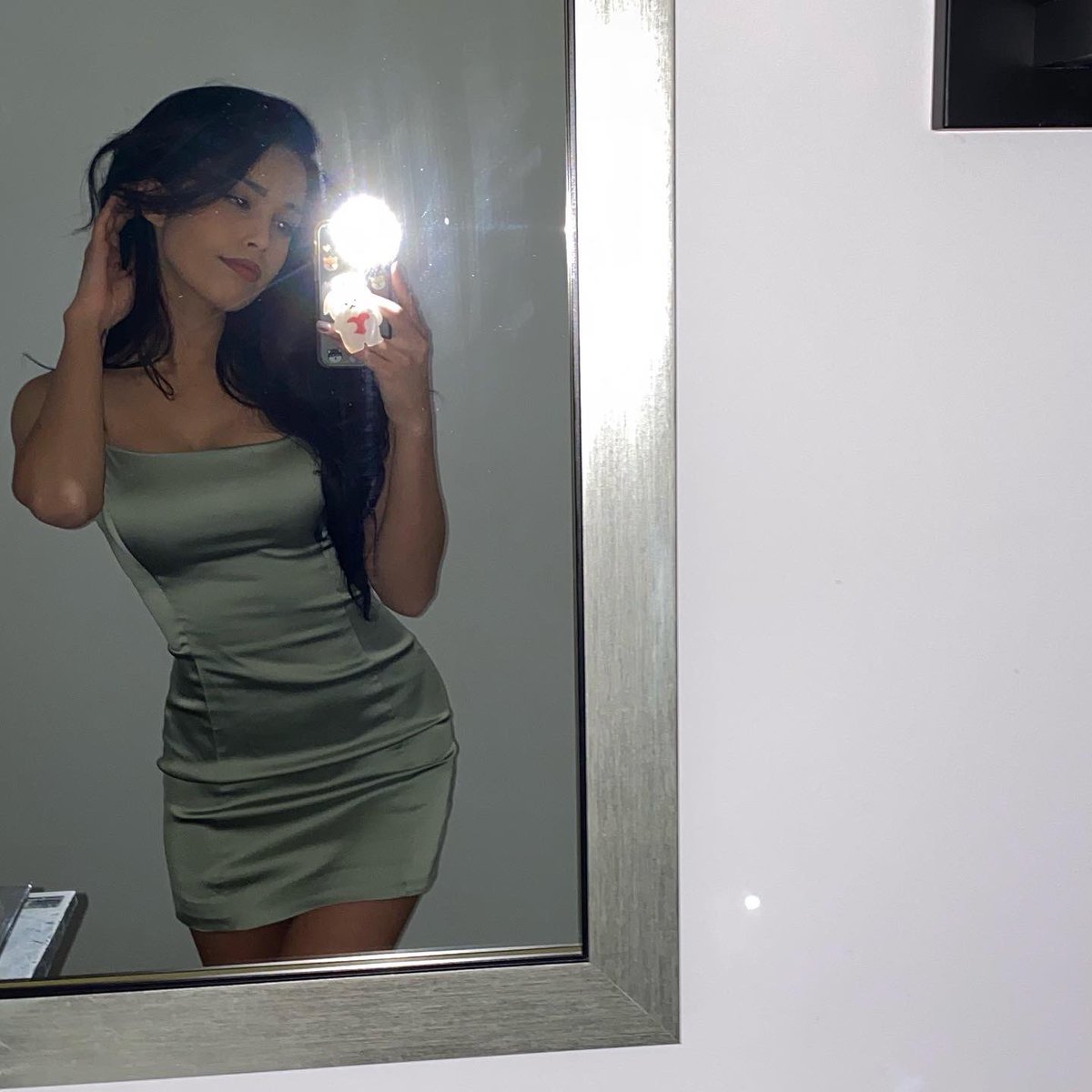 asian short tight dress selfie