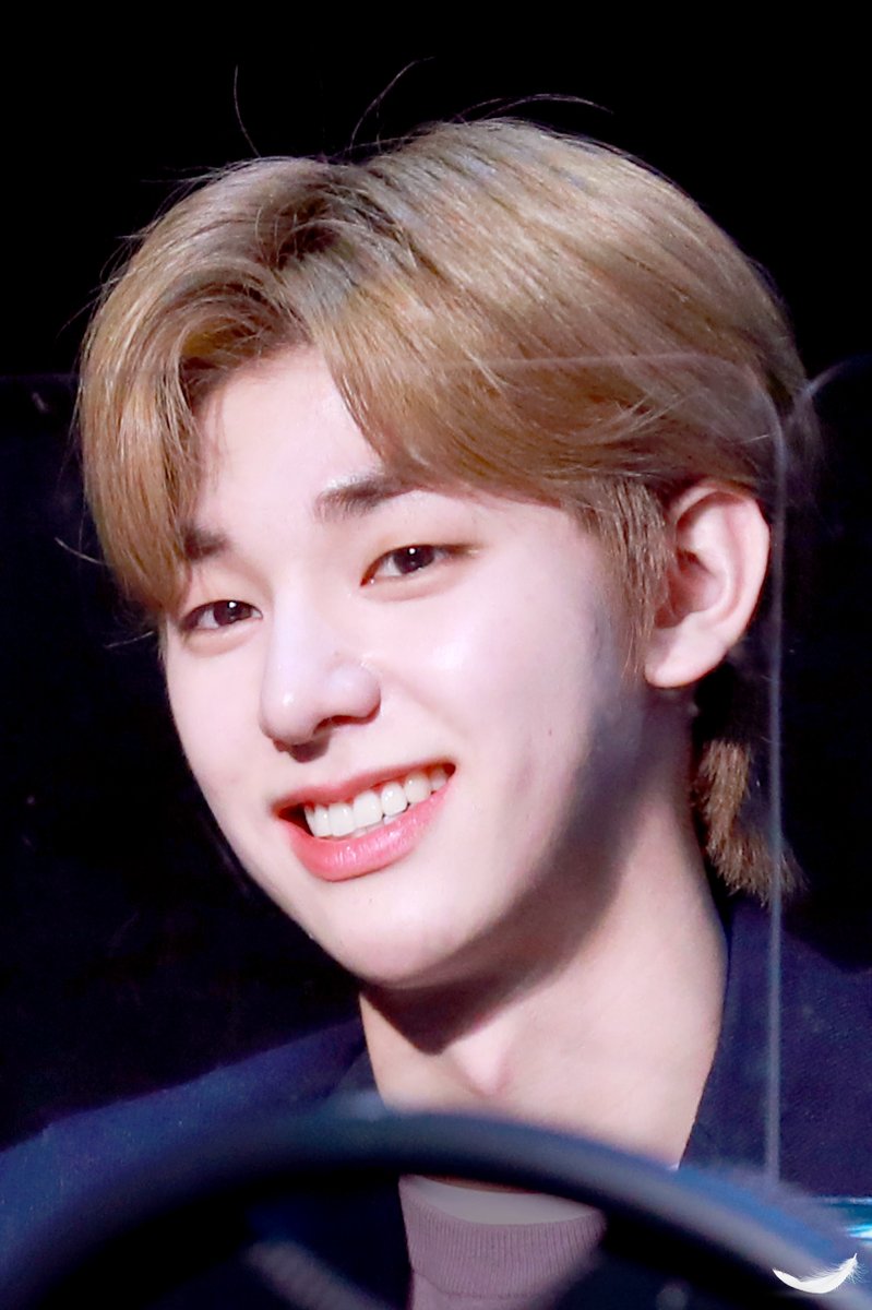 feather_yun's tweet photo. 211226 시그팬싸

2022 새해 복 많이 받으세요🥳

#김동윤 #동윤 #KIMDONGYUN #DONGYUN #드리핀 #DRIPPIN https://t.co/W2TNn6jxDg