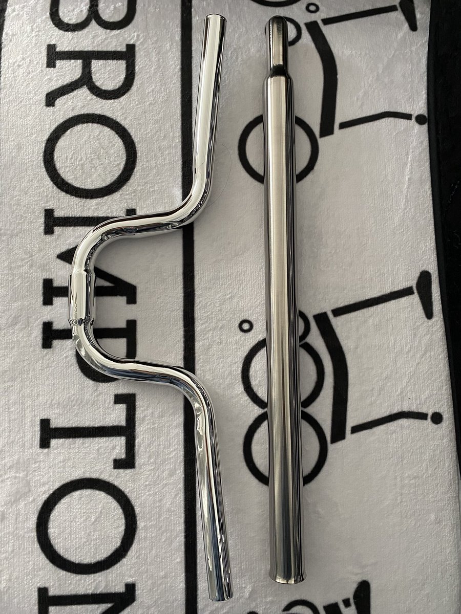 TIBROMTACK's tweet photo. 2022 Happy new year.ππ
Shinyβ¨ Chrome M handle bar and mirror polish seat post for Brompton.π₯³
https://t.co/hO5POxN52M
#brompton #NewYear2022 #bromptonbike #bromptontitanium #chpt3 https://t.co/adDAdvtZKt