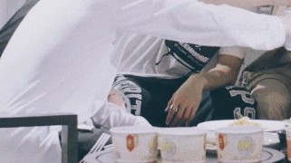 seokjinmylabsss's tweet photo. 2022 with bts 💜 https://t.co/Makok7aCXU