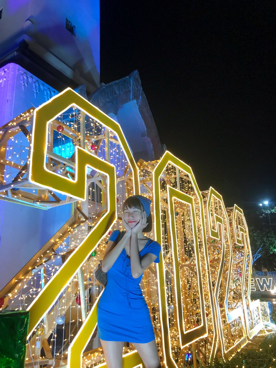 BabyMeena7's tweet photo. Welcome 2022 🎉🎉🎉  
#ลำปาง #สาวสองลําปาง https://t.co/FH610gilAP