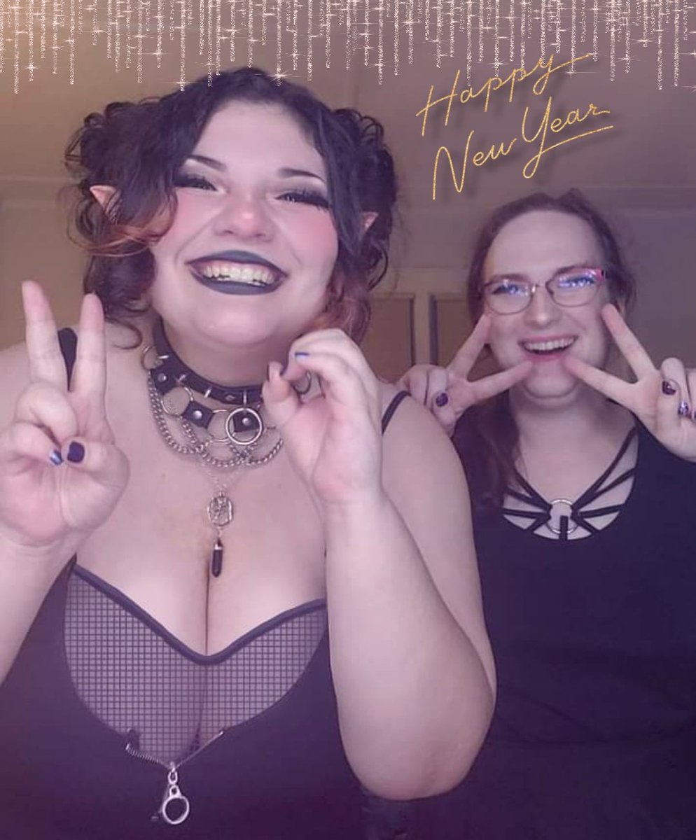 storybooksystm's tweet image. We made it to ✌👌✌✌ (2022)
Much love from the partner system and us 💚