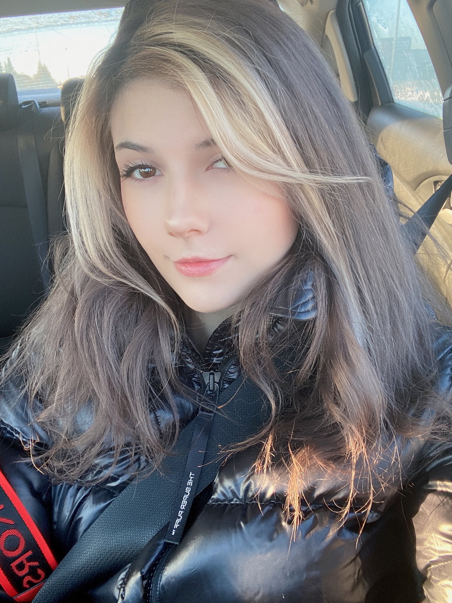 Meggii on Twitter: "I hope you are having a fun, safe and tipsy New