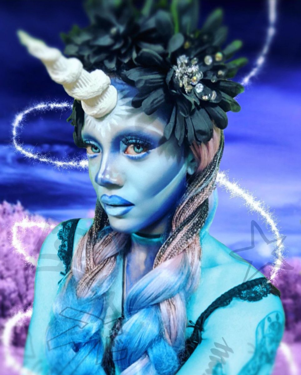 noitstotallyHER's tweet photo. #2022 Celebrating survival of adversity with the rest of the planet today 🎶🎬🖤🎬🎶 #Magic #2022NewYear #HAPPYNEWYEAR2022 ✨🖤✨ https://t.co/IXSs7wdM6P