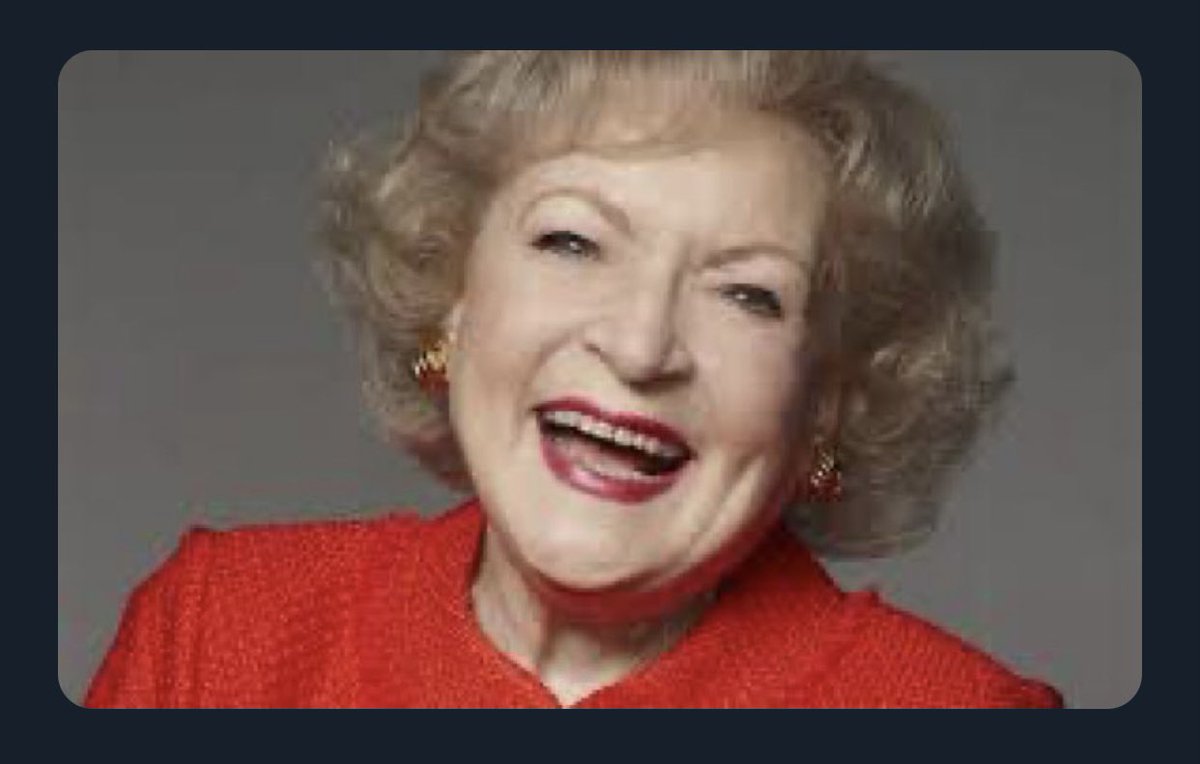 fboulous's tweet photo. My favourite Golden girl #RIPBettyWhite ❤️❤️❤️ https://t.co/akr1mVCVmu