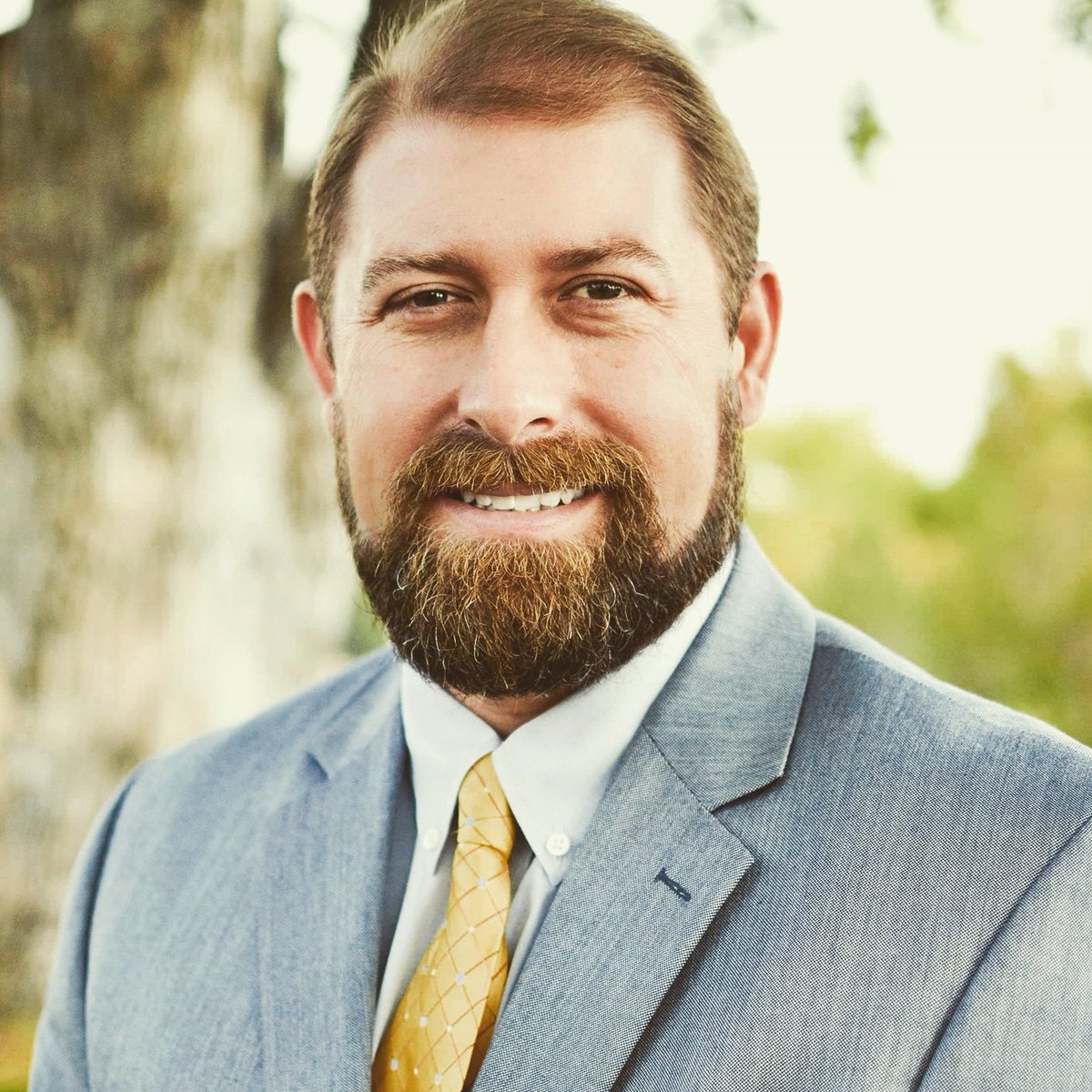 BradDeeds's tweet photo. Can't believe news of passing of @professormerlot. World-renowned wine studies researcher, distinguished professor of #1 online hospitality business management program in the world, Fulbright Award scholar &amp;, most amazingly 2 me, @LakeTahoeCC adjunct faculty member. RIP my friend https://t.co/8MxpZV09sd