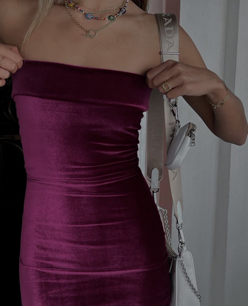 ⠀
⠀
⠀⠀⠀⠀⠀⠀⬪      ☁️      :      pɑge      01     of      *
⠀⠀⠀⠀⠀⠀365   ◠   leᴛ’s  mɑke  some  dreɑms

⠀⠀⠀⠀⠀⠀