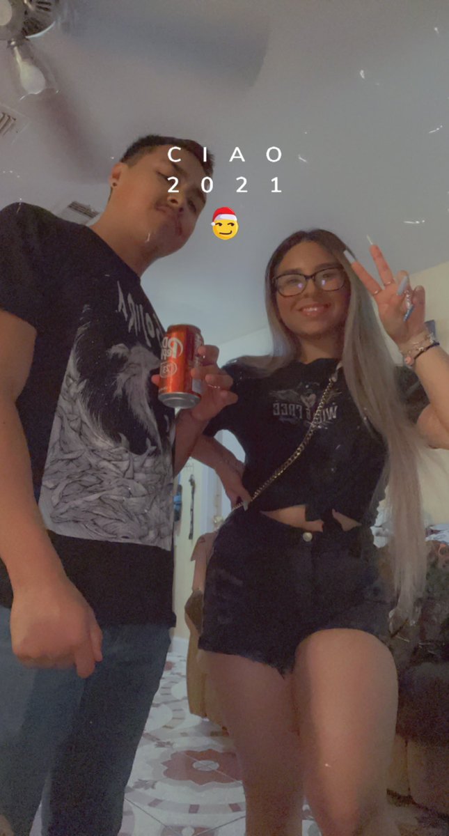 Josslynn16's tweet photo. 2021 WE WON @Lalo_113 🤍 https://t.co/zkPZ2f70qr