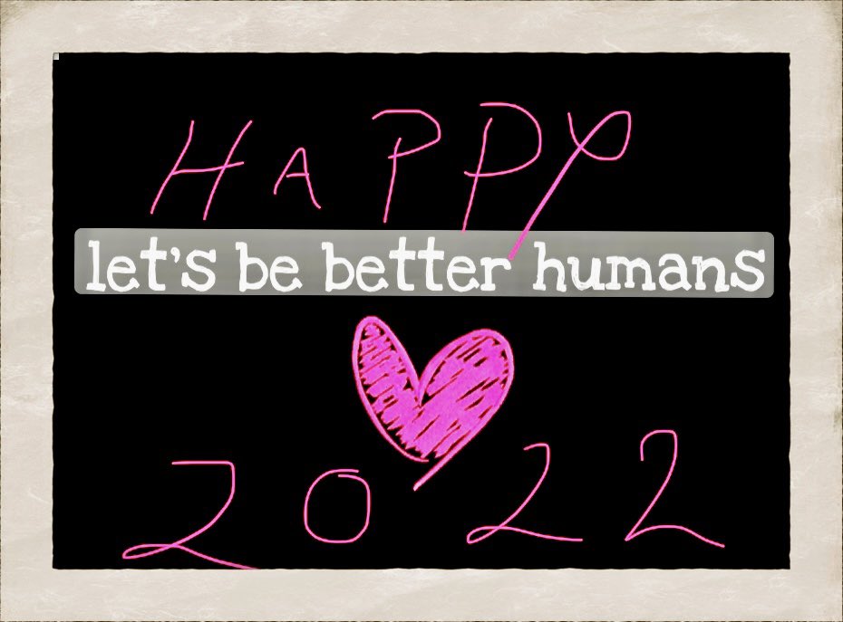Happy 2022 @DESIGNINGAGOODLIFE 
<a href="/WCSTWINKLETOES/">Mané and Roger</a> 
#MRPDESIGNSTUDIO
#DESIGNINGAGOODLIFE 
#NEWYEAR 
#NEWBEGGININGS 
#HAPPYNEWYEAR2022