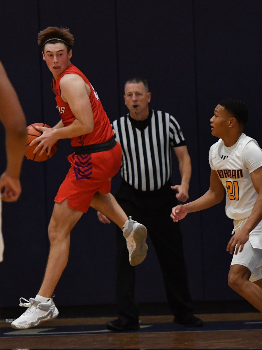 JackMabley's tweet photo. Great tournament this week hosted by Central Catholic. Won player of the game in final game. Averaged 12.5 points, 8 rebounds, 5 assists, and 3 steals per game. Thanks to my Spartan Coaches. #keepgrinding https://t.co/muozqmV8uC