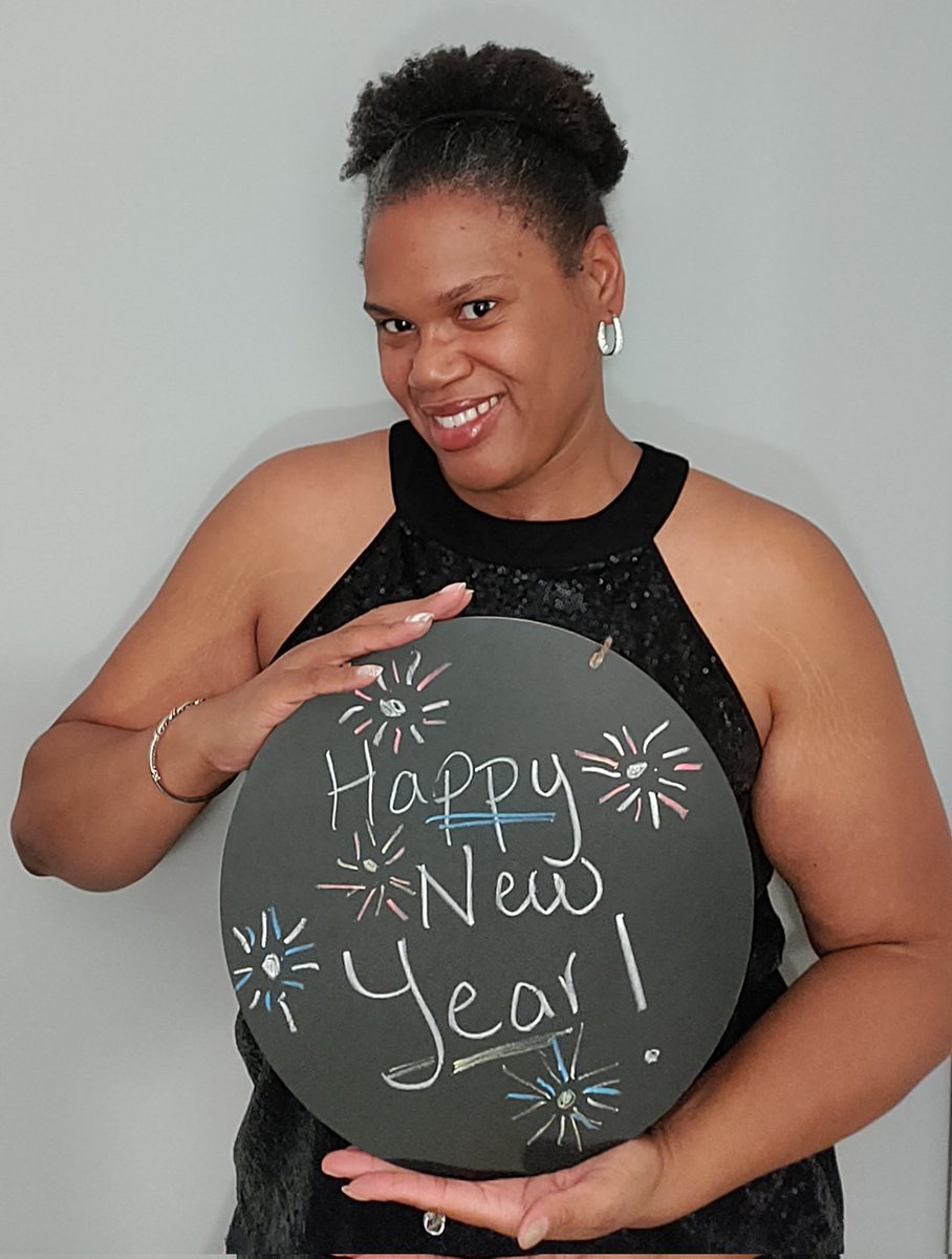 CHStyleLLC's tweet photo. 2022 is almost here, 19 minutes away to be exact, &amp; I want to say #ThankYou for rocking with #CHStyleLLC during 2021. #professionalwriter #entrepreneur #speaker #communicator #documentar #encourager #supporter #blackgirlmagic #goodvibesonlyfor2022 #helpingyoucommunicate https://t.co/AlWLp0MXW5