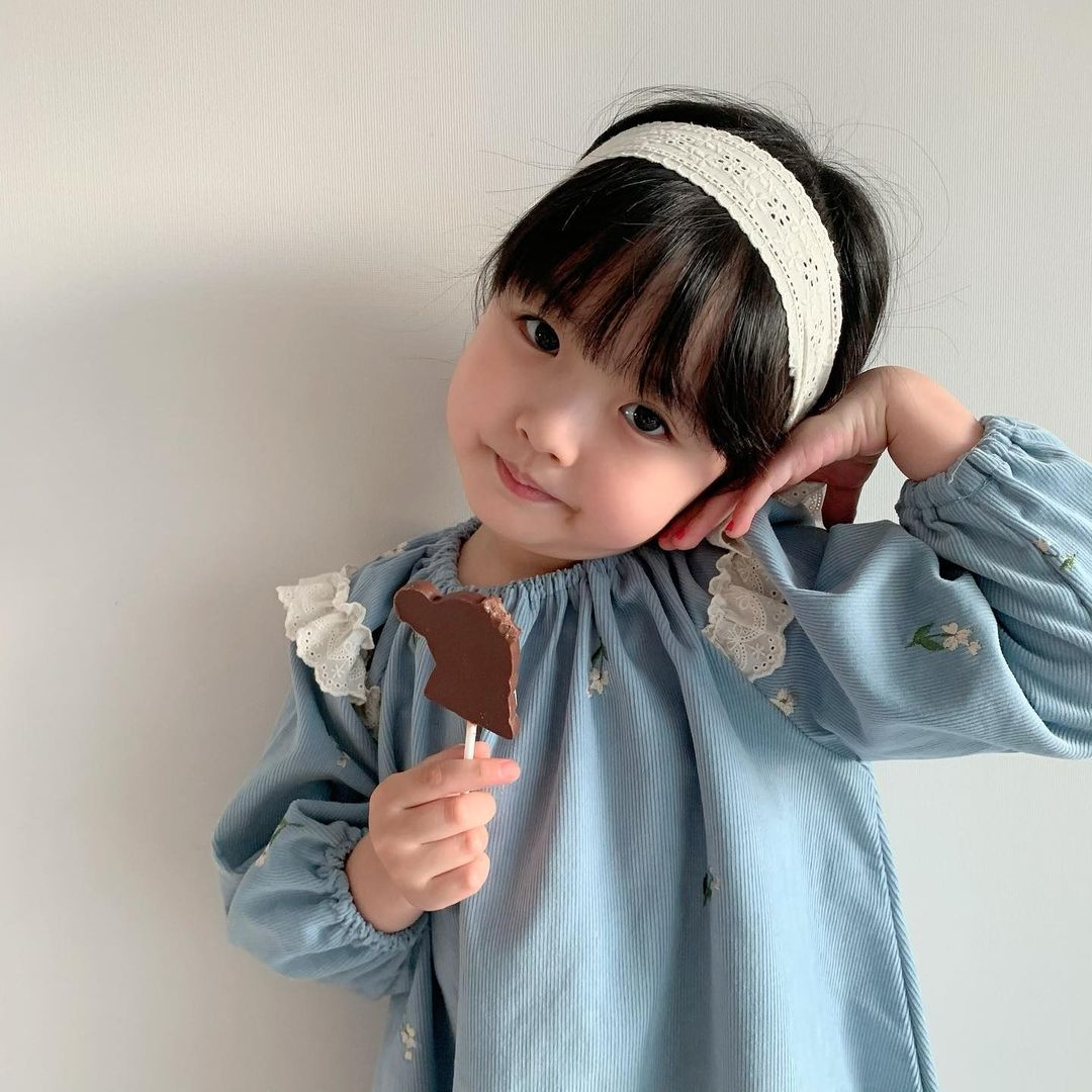 Lucky__Dae's tweet photo. ⋆ Las mejores fiestas~
Desde que tengo una familai tan bonita como la que me tocó tener, no hay un momento en que no piense que son la razón por la que soy feliz, por la que me levanto cada mañana y me siento más que bien, junto a ellas, no hay forma de que algo no sea perfecto. https://t.co/FjDSiqVUIz