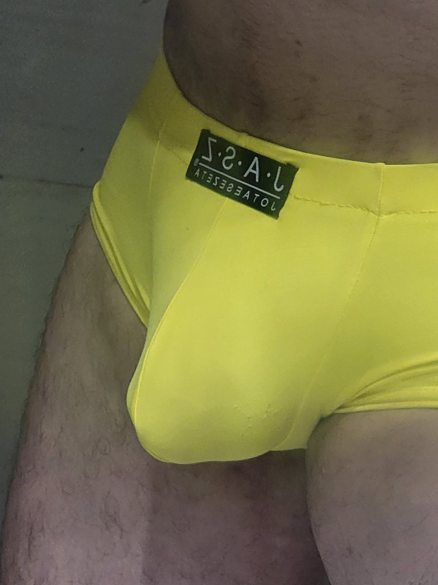 Nortinohot1's tweet photo. Amarillo para comenzar bien el año.
#antofagastagay
#ChilenosCalientes
#AntofaBisex
#Bisexuales
Quien dijo Yo en Antofa? https://t.co/7hLauOsPGh