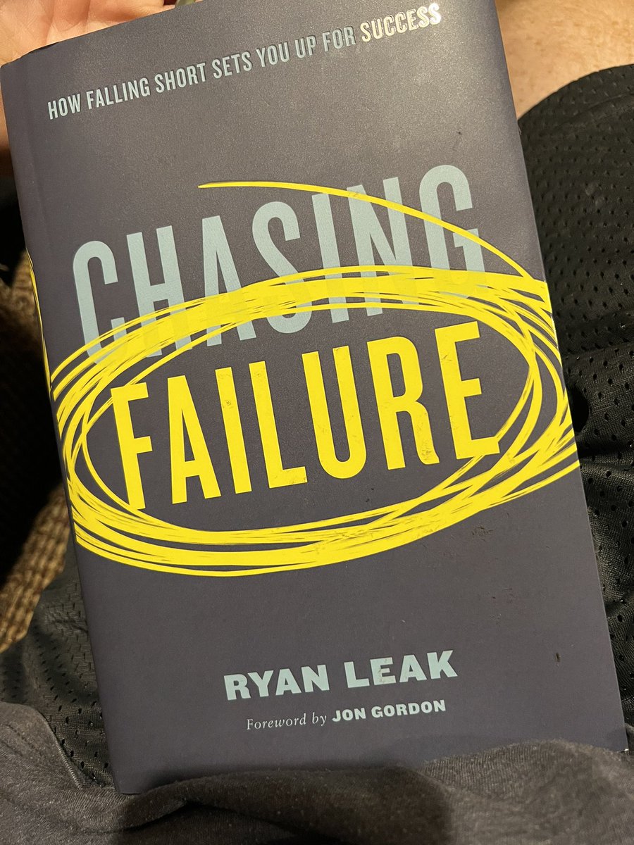 cowboykarl1's tweet photo. Funny how time changes. From staying out late with a crowd of friends to spending New Years Eve at home with the family. Even reading an awesome book by @ryanleak . #ChasingFailure #newyearseve https://t.co/Ptxljkz7Ta
