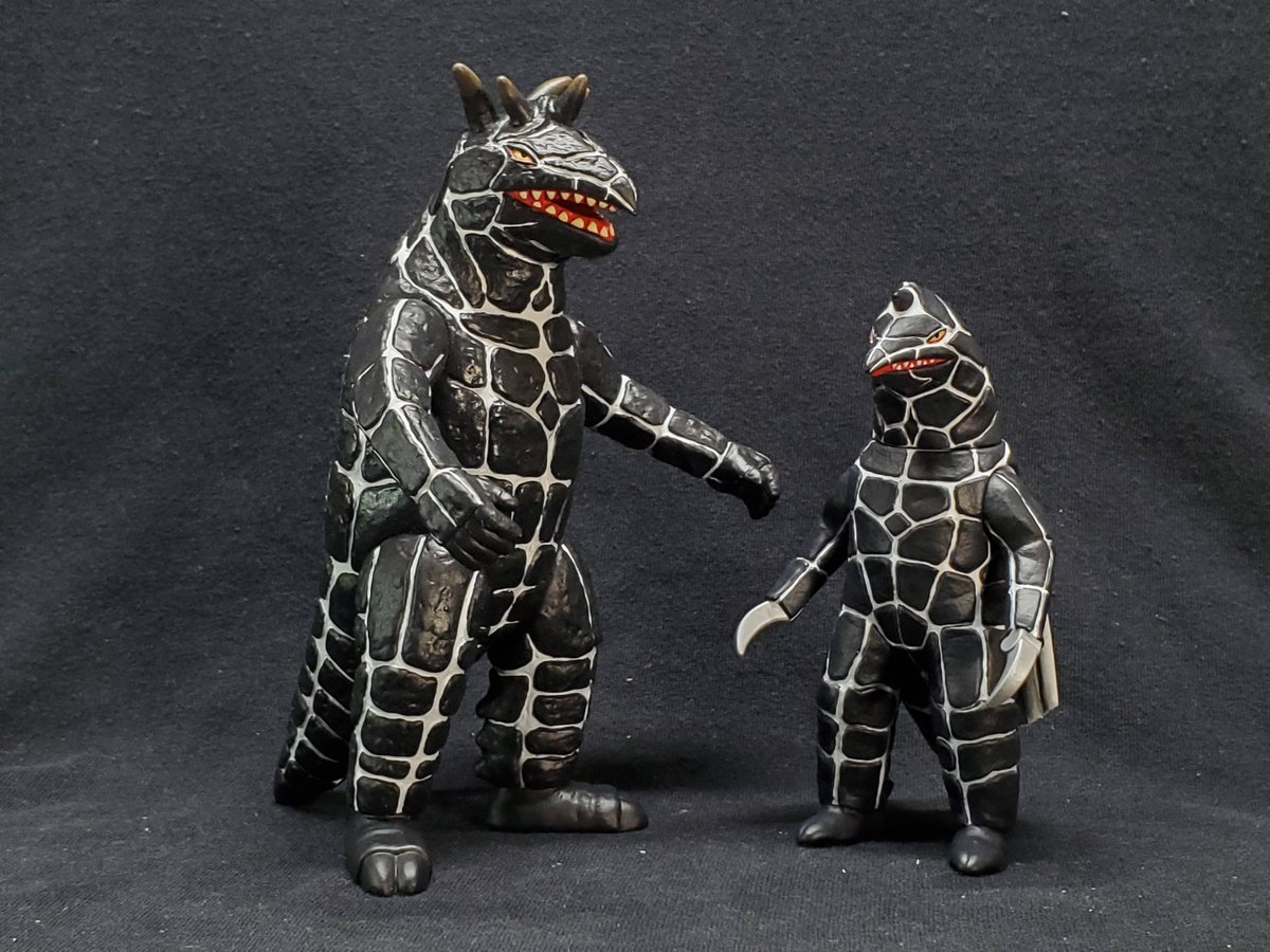 物凄いスピードで近づいている！」 彗星怪獣 ドラコ 2016年、依頼を