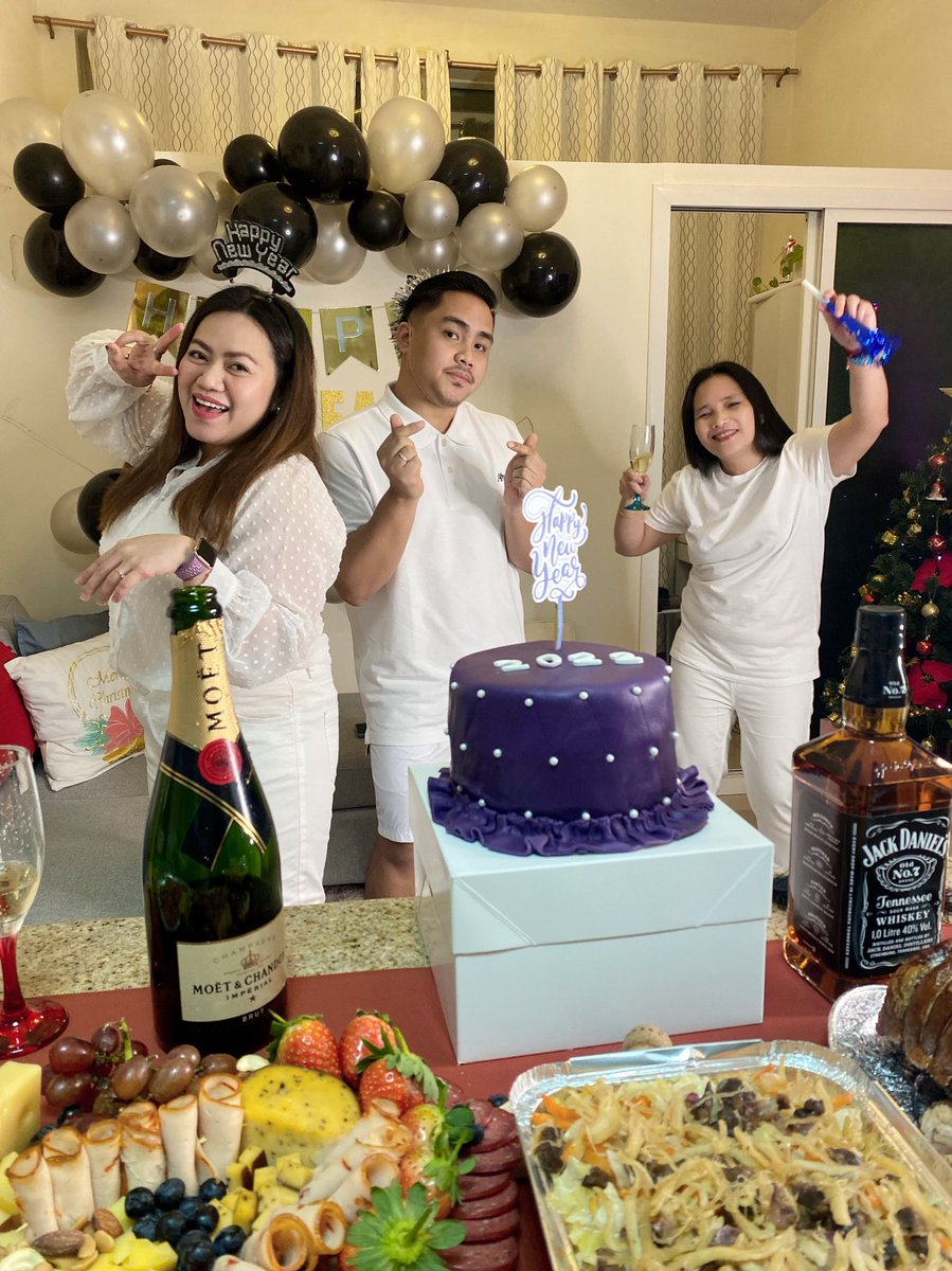 karsganda's tweet photo. Hny🤍🥰🎉😘 https://t.co/GmrMq0aL16