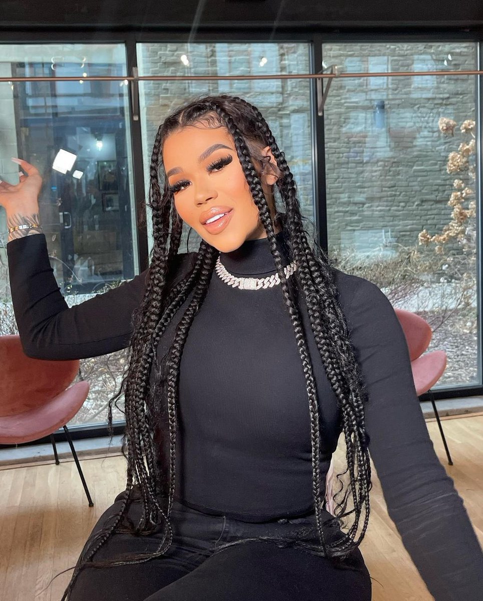 Happy 2022 y’all don’t forget to live it up